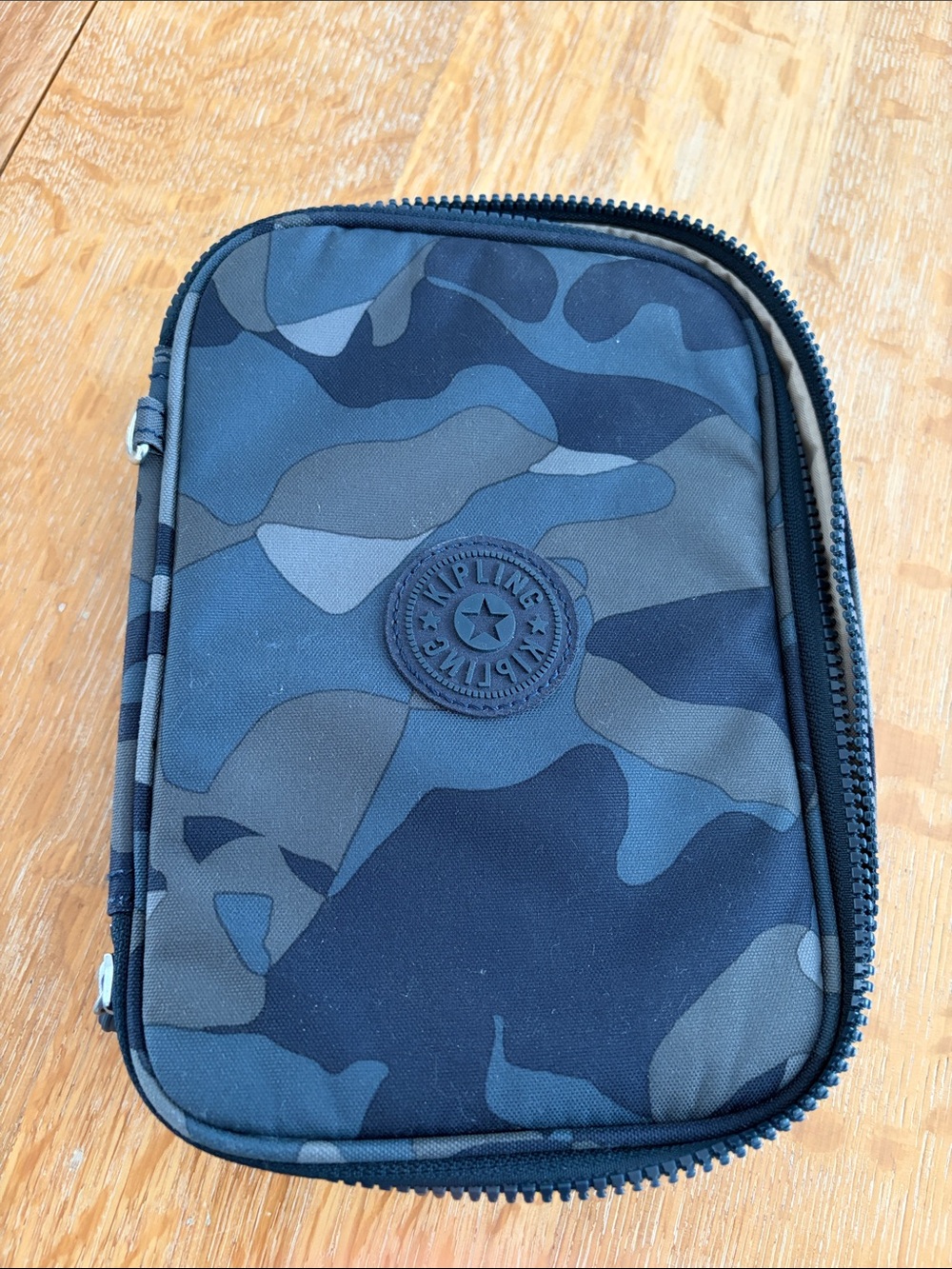 Kipling Men's Navy and Gray Camouflage Toiletry Pouch